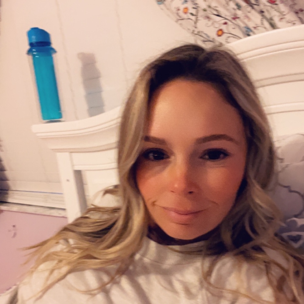 Meet your Posher, Mel